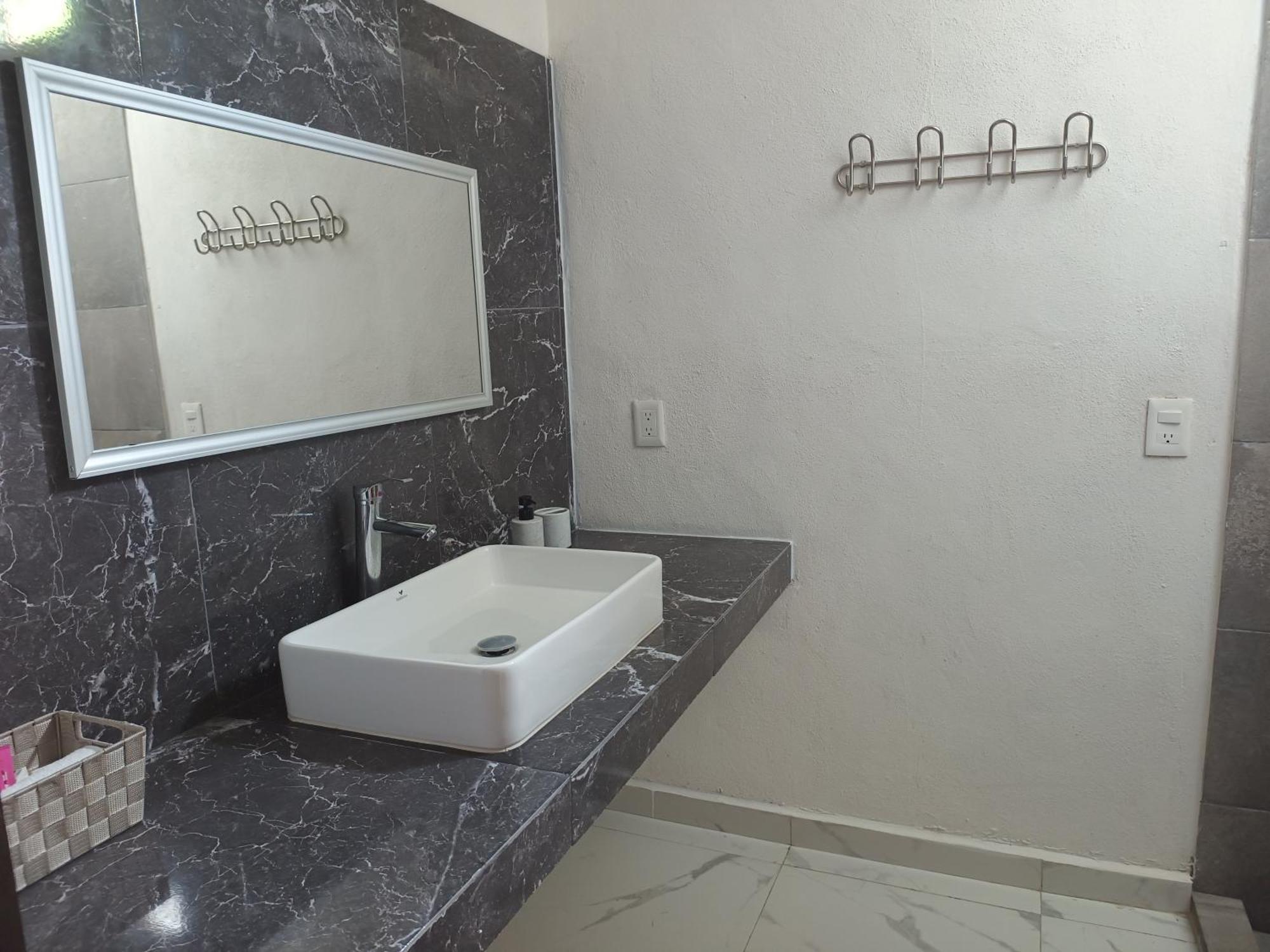Hotel Miriam Бакалар Екстериор снимка